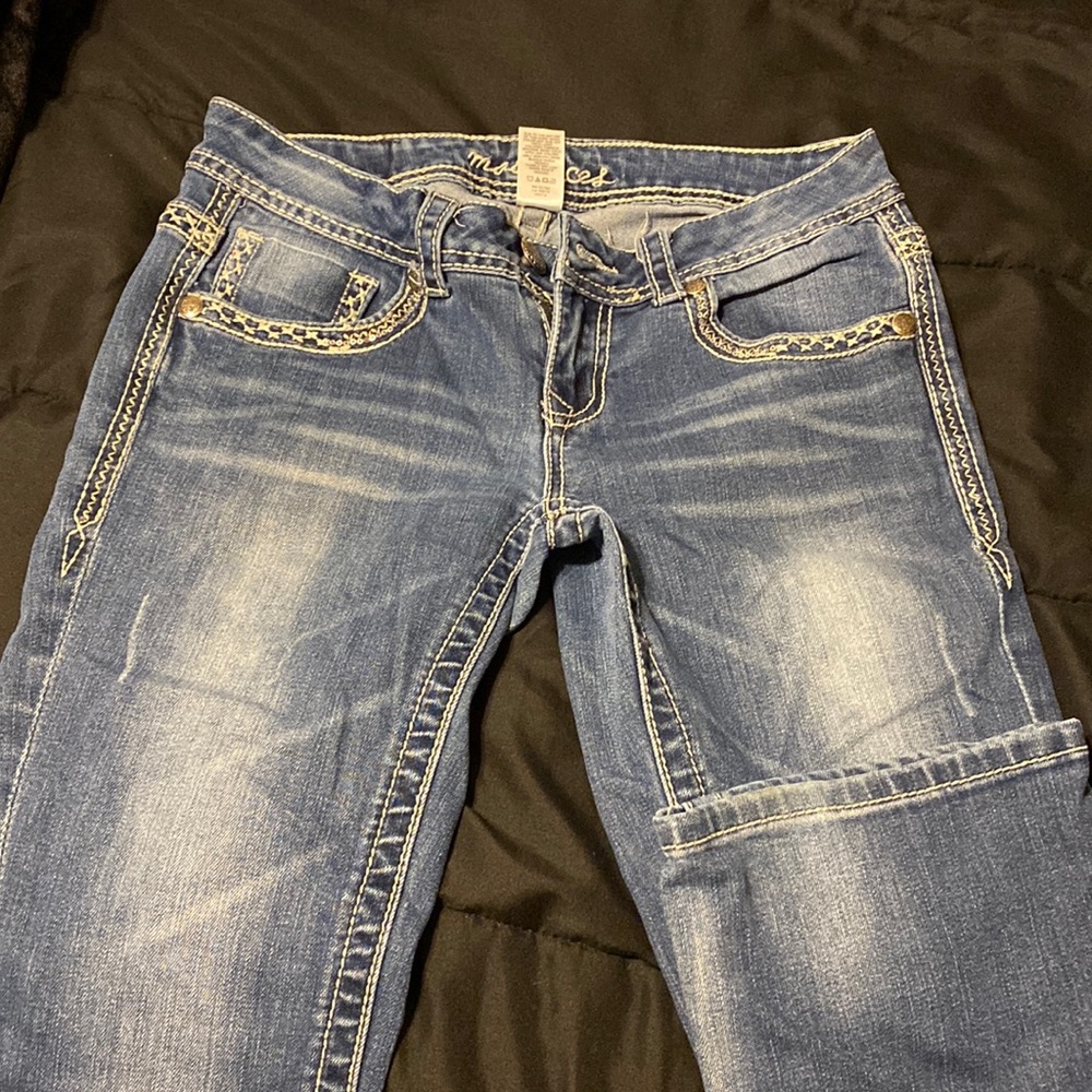 Size 1/2 reg, perfect condition just doesn’t fit me